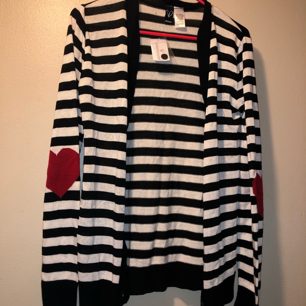 Lg Windsor heart patch cardigan